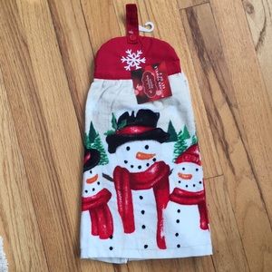 NWT St. Nicholas Square Snowman Christmas Kitchen Towels